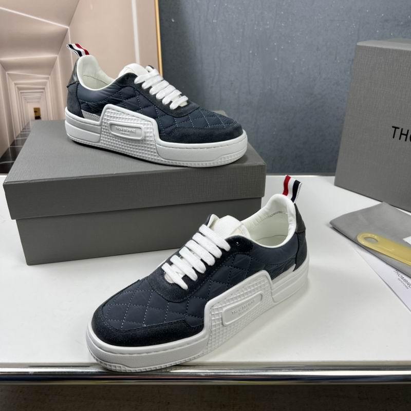 THOM BROWNE Men's Shoes 35